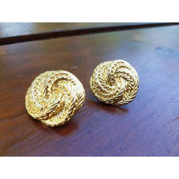 Napier Gold Tone Screwback Earrings - Picture 3 of 10